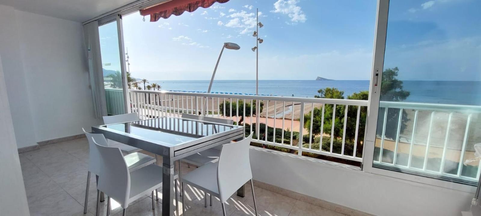 Luxury Primerisima Linea Playa Poniente Benidorm Con 6,5 Mts De Vistas Frontales Al Mar Exterior photo