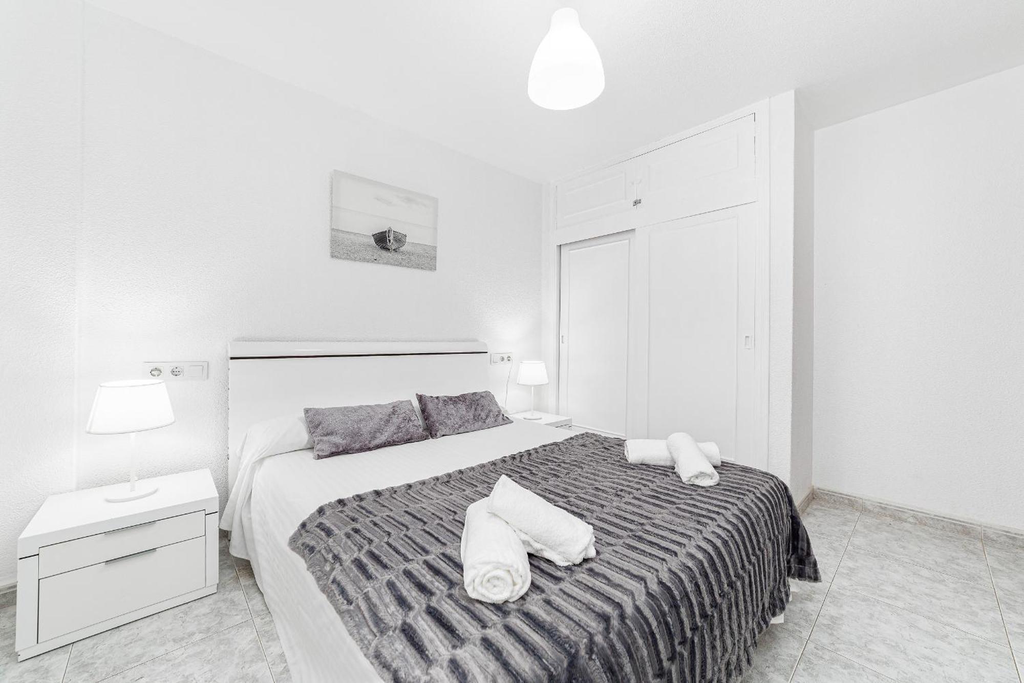 Luxury Primerisima Linea Playa Poniente Benidorm Con 6,5 Mts De Vistas Frontales Al Mar Exterior photo